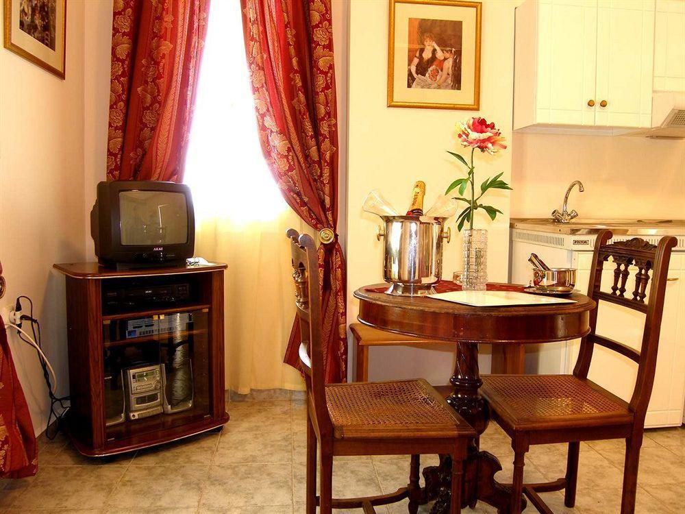 Emilia Luxury Apartments Mégas Yialós-Nítes エクステリア 写真