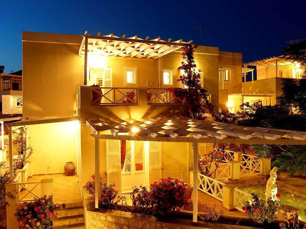 Emilia Luxury Apartments Mégas Yialós-Nítes エクステリア 写真