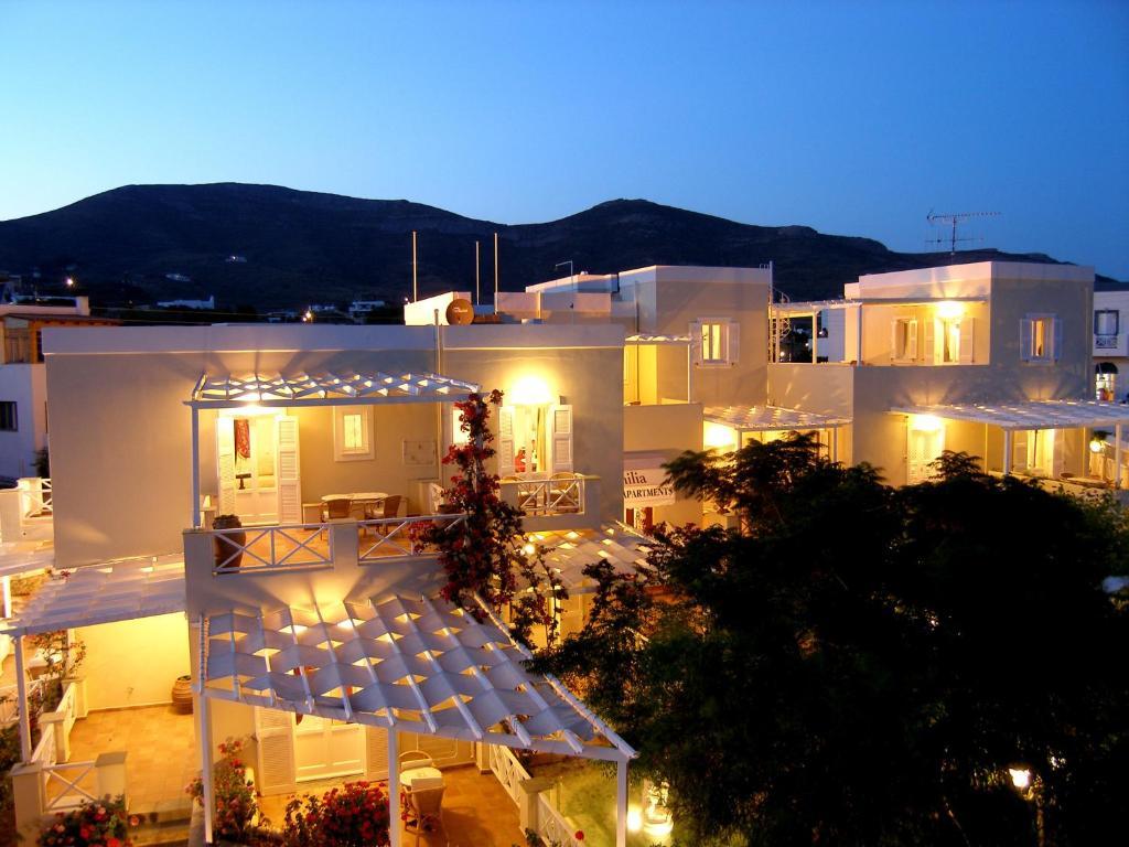 Emilia Luxury Apartments Mégas Yialós-Nítes エクステリア 写真