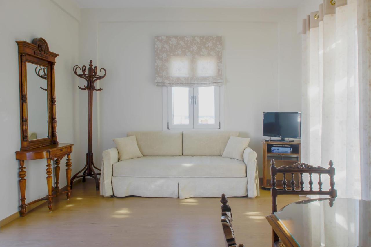 Emilia Luxury Apartments Mégas Yialós-Nítes エクステリア 写真