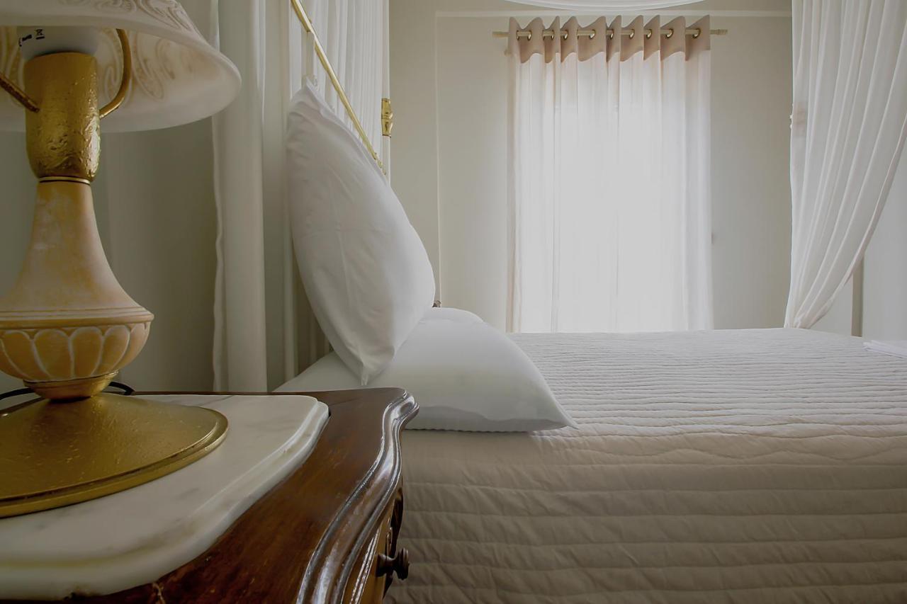 Emilia Luxury Apartments Mégas Yialós-Nítes エクステリア 写真