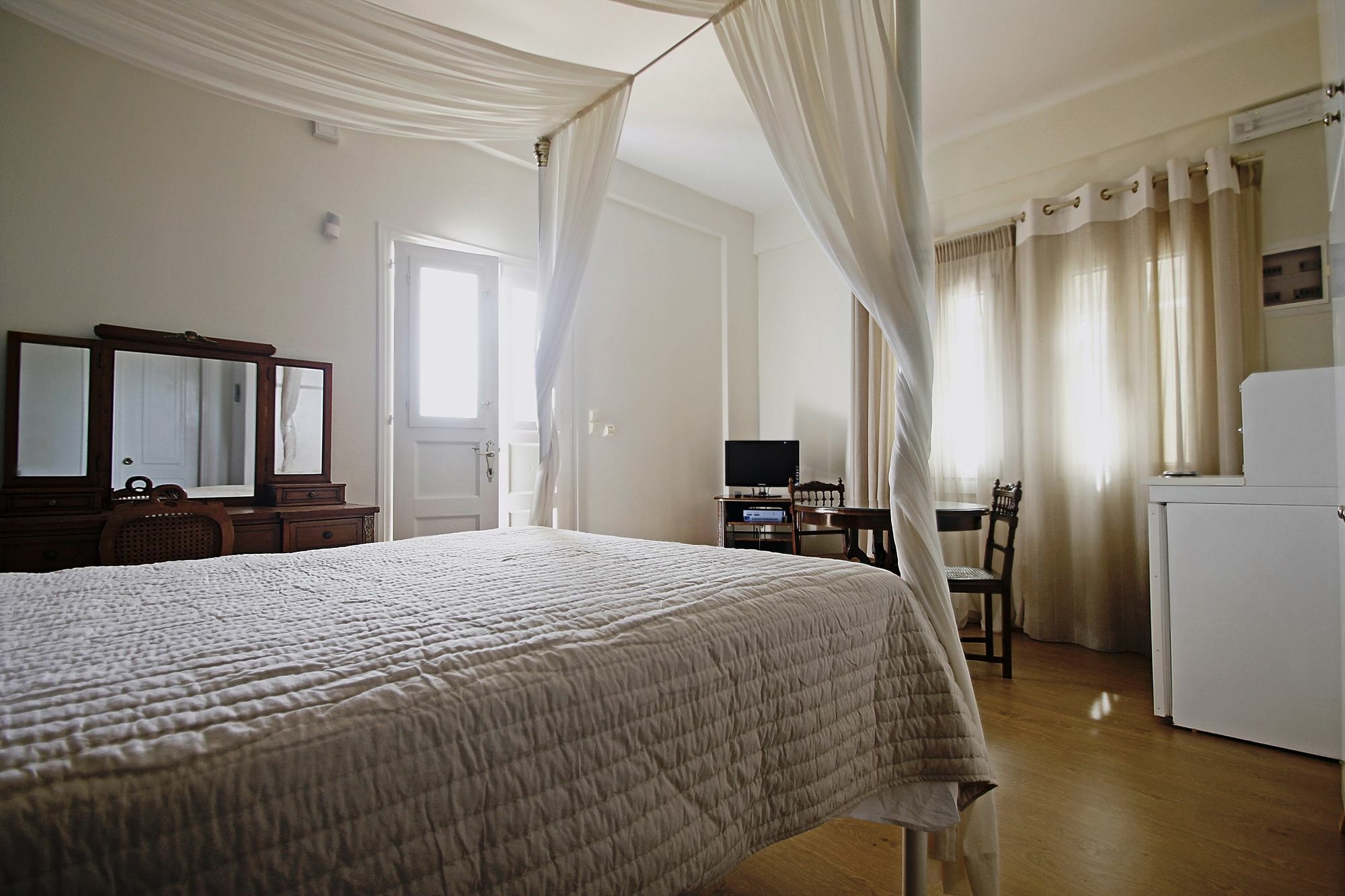 Emilia Luxury Apartments Mégas Yialós-Nítes エクステリア 写真